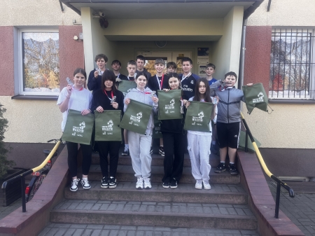 BIEG  ,,TROPEM WILCZYM’’