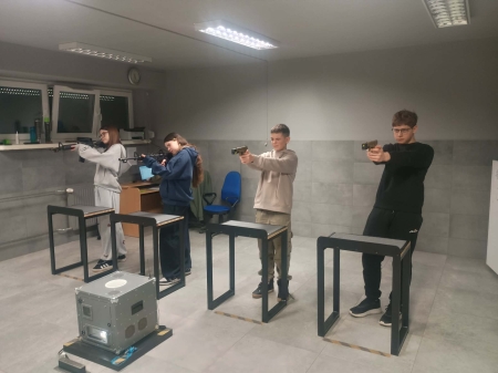 IV Mistrzostwa klas VIII na strzelnicy wirtualnej.